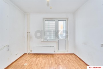 Фото №3: 1-комнатная квартира 50 м² - Краснодар, мкр. Почтовый, ул. имени Валерия Гассия, 10