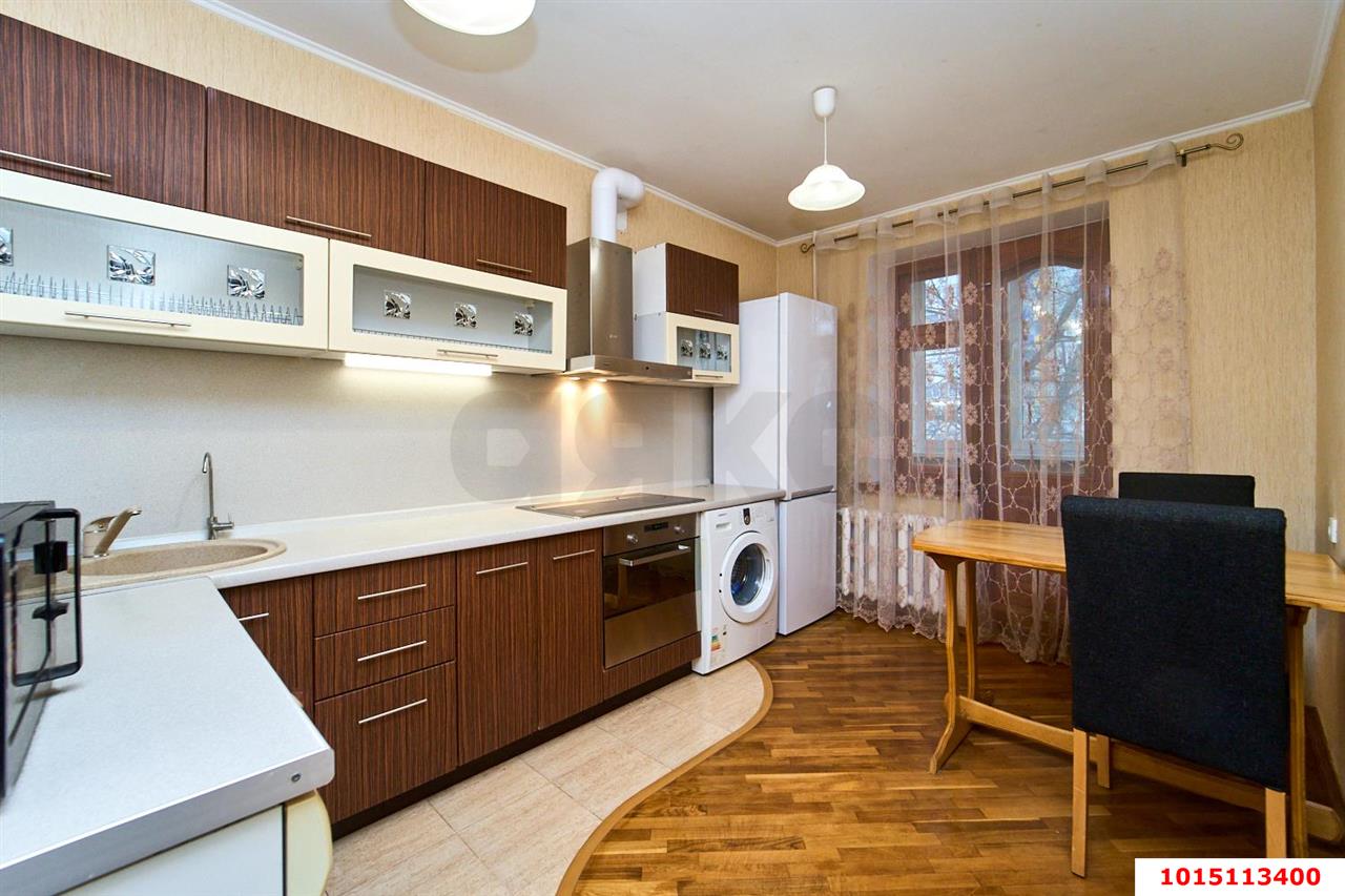 Фото №4: 3-комнатная квартира 64 м² - Краснодар, Юбилейный, мкр. Западный внутригородской округ, пр-кт Чекистов, 42