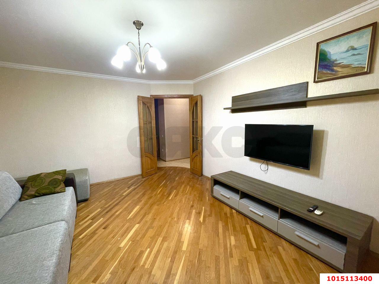 Фото №2: 3-комнатная квартира 64 м² - Краснодар, Юбилейный, пр-кт Чекистов, 42