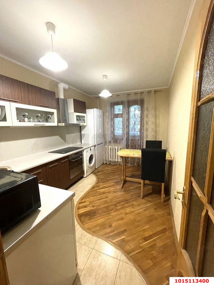 Фото №3: 3-комнатная квартира 64 м² - Краснодар, Юбилейный, пр-кт Чекистов, 42