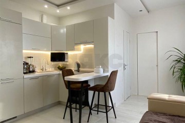 Фото №1: 2-комнатная квартира 63 м² - Краснодар, мкр. Музыкальный, ул. Суздальская, 15