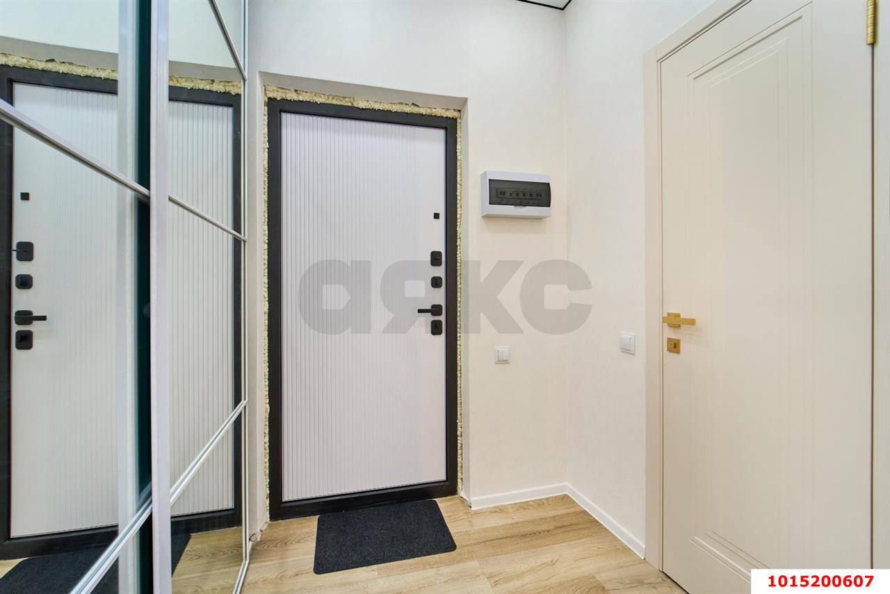 Фото №4: 1-комнатная квартира 34 м² - Краснодар, 2-я Площадка, Краевая Клиническая Больница, жилой комплекс Свобода, Прикубанский внутригородской округ, мкр. жилой комплекс Ракурс, ул. имени Героя Ростовского, 8к5