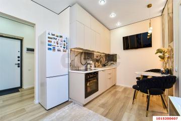 Фото №1: 1-комнатная квартира 34 м² - Краснодар, мкр. жилой комплекс Ракурс, ул. имени Героя Ростовского, 8к5