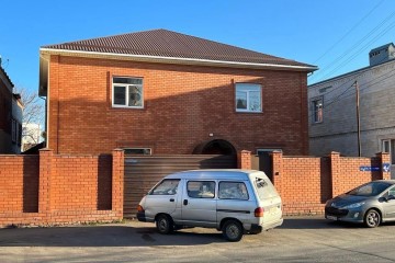 Фото №1: Дом 289 м² - Краснодар, мкр. Центральный, ул. Костылева, 44