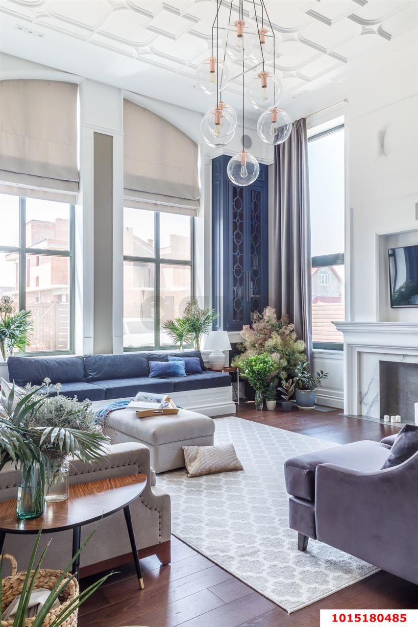 Фото №1: Дом 168 м² + 9.3 сот. - Краснодар, коттеджный  Зелёная Долина, ул. Баварская, 24