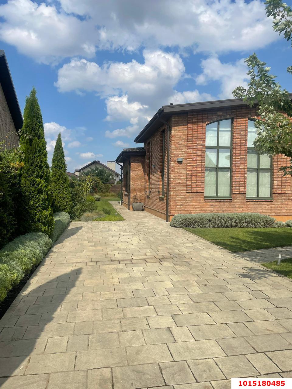 Фото №13: Дом 168 м² + 9.3 сот. - Краснодар, Прикубанский внутригородской округ, п. коттеджный  Зелёная Долина, ул. Баварская, 24