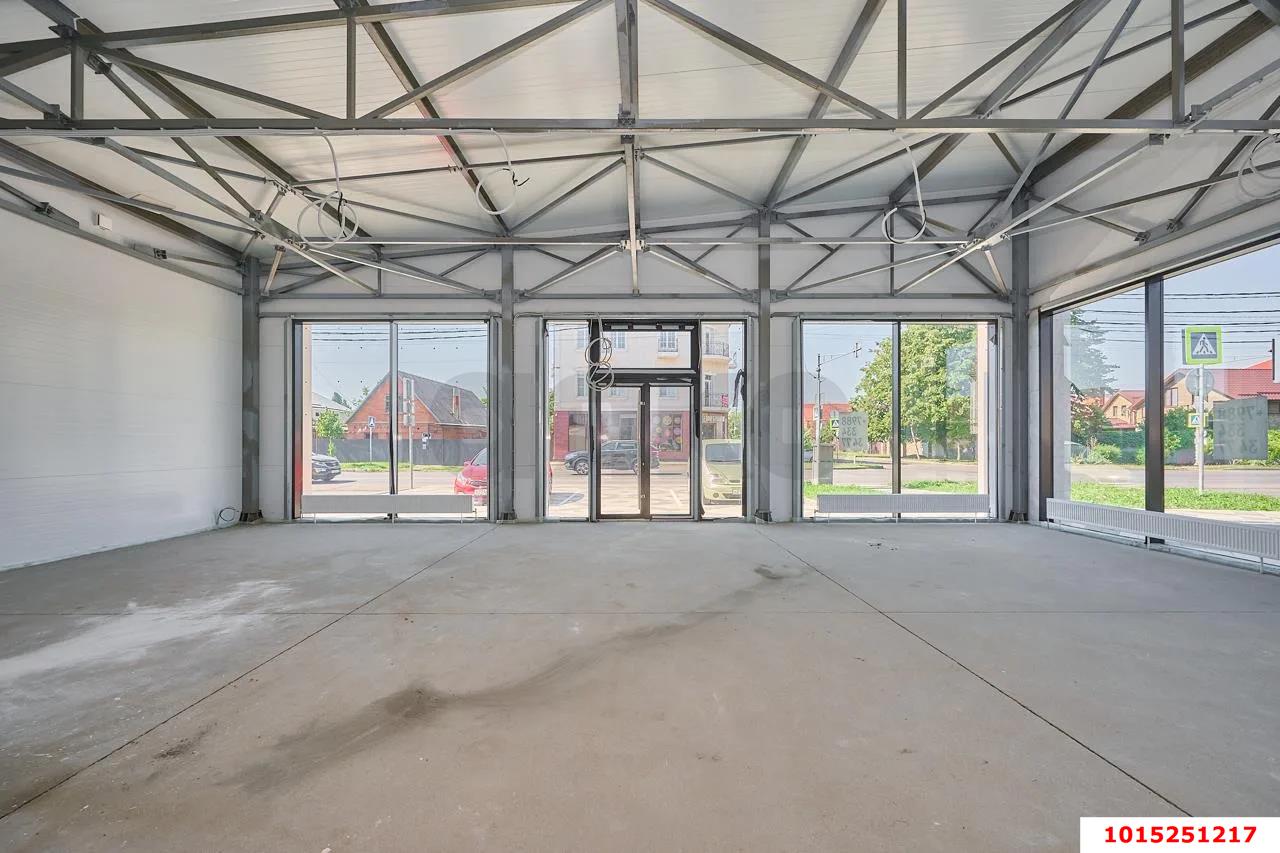 Фото №6: Коммерция 231 м² - Краснодар, Западный внутригородской округ, мкр. Фестивальный, ул. Фридриха Энгельса, 150