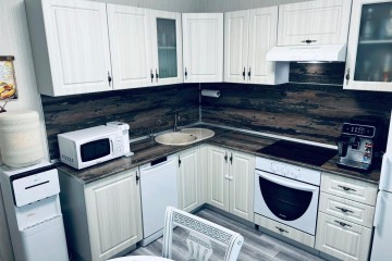 Фото №1: 2-комнатная квартира 56 м² - Краснодар, мкр. Завод Измерительных Приборов, ул. Зиповская, 41