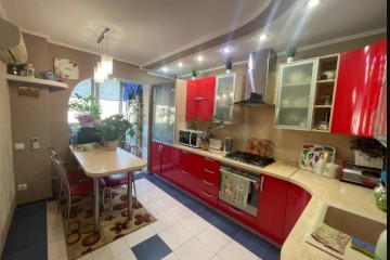 Фото №2: 2-комнатная квартира 60 м² - Краснодар, мкр. Краевая Клиническая Больница, ул. Черкасская, 47