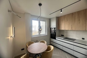 Фото №2: 2-комнатная квартира 62 м² - Краснодар, мкр. жилой комплекс Дом у Озера, ул. Селезнёва, 104/1