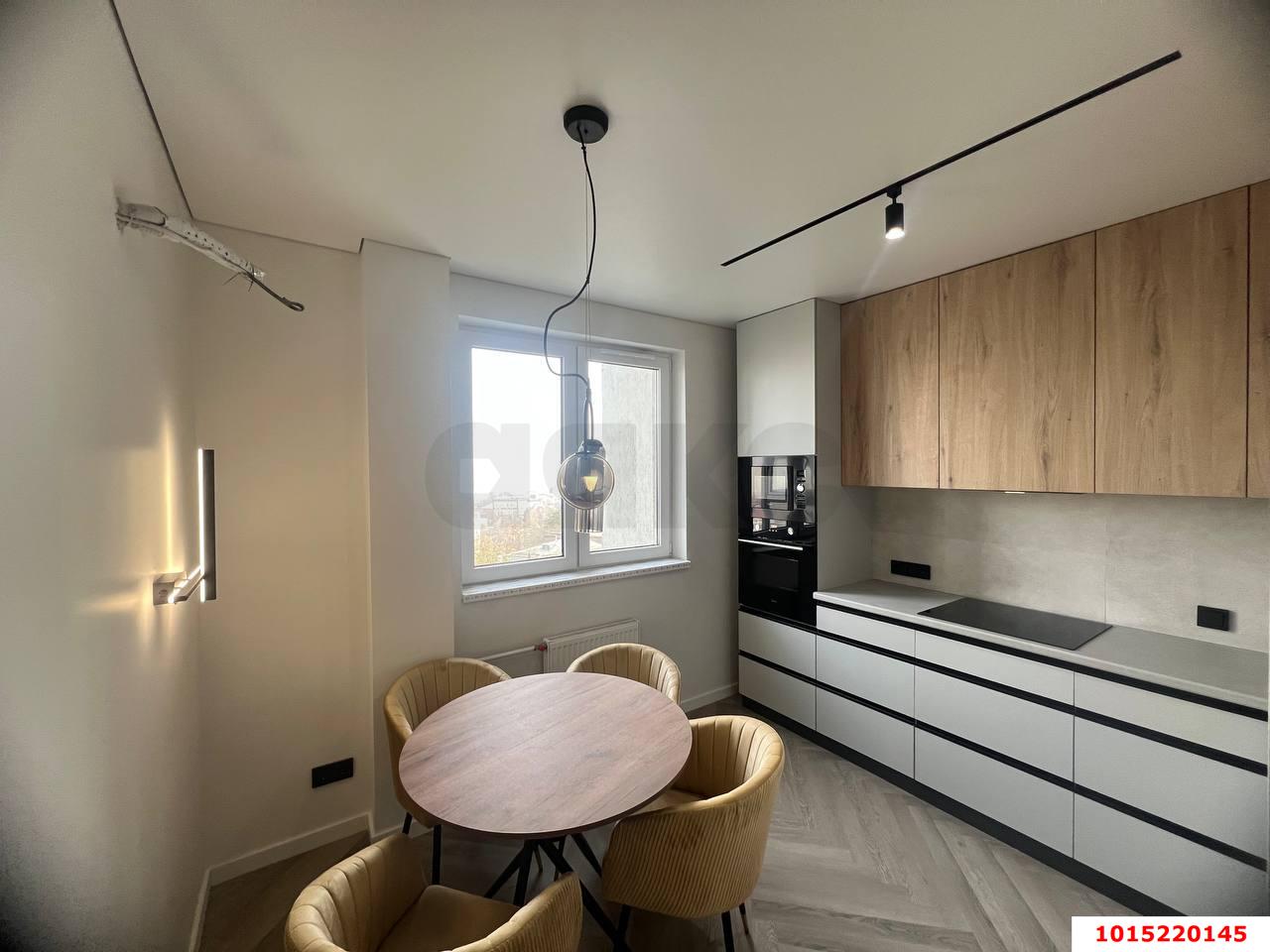 Фото №2: 2-комнатная квартира 65 м² - Краснодар, жилой комплекс Дом у Озера, ул. Селезнёва, 104/1