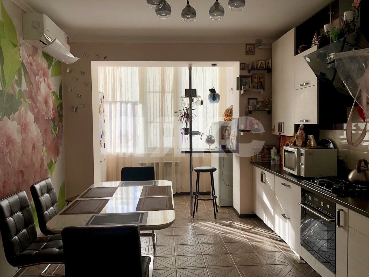 Фото №2: 2-комнатная квартира 67 м² - Горячий Ключ, Администрация, ул. Псекупская, 151В