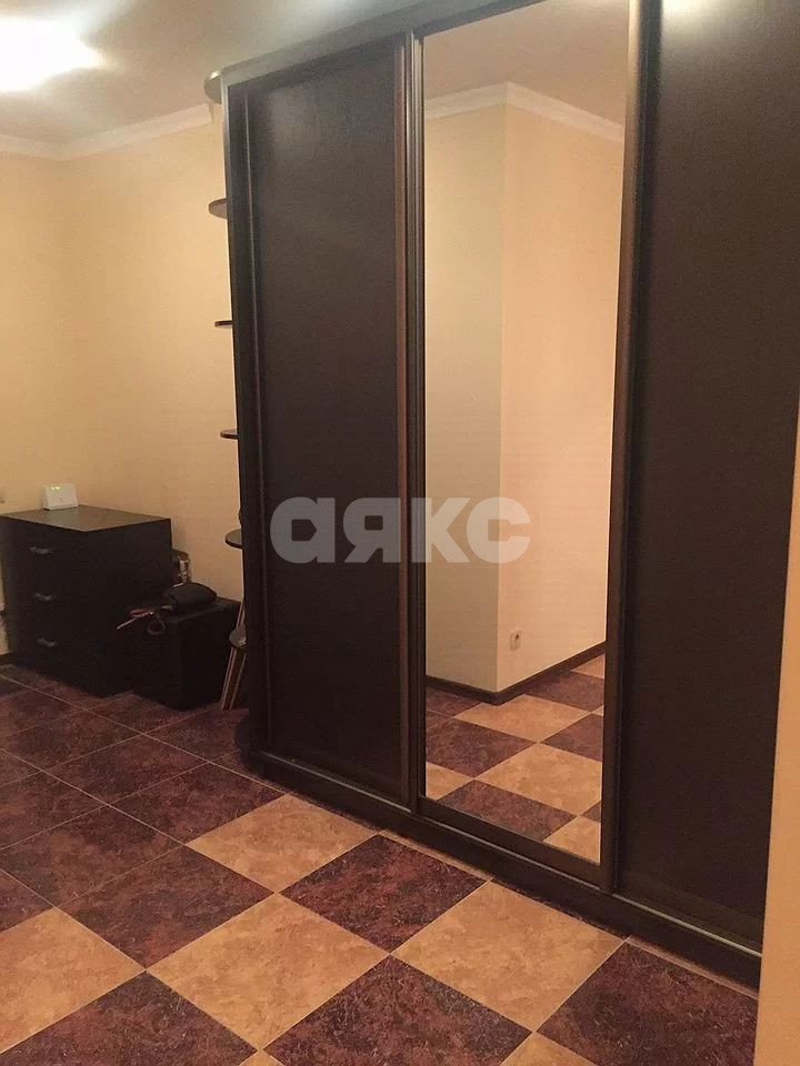 Фото №6: 1-комнатная квартира 56 м² - Ростов-на-Дону, Нахичевань, ул. Комсомольская, 9