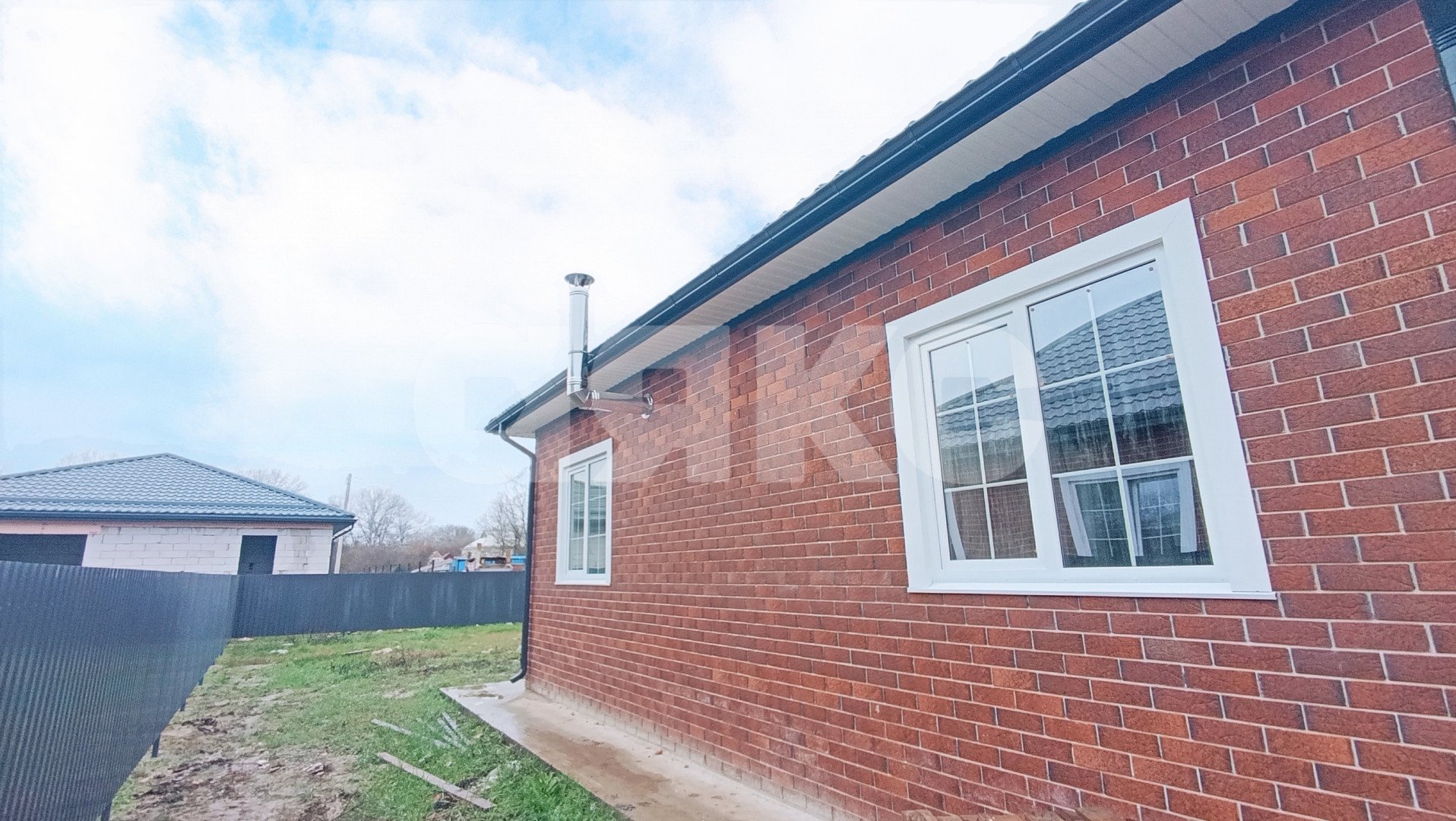 Фото №2: Дом 105 м² + 5 сот. - Саратовская, ул. Парниковая