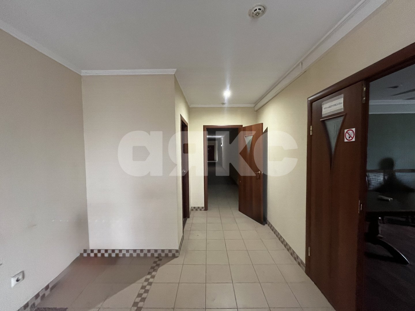 Фото №13: Коммерция 1400 м² - Ростов-на-Дону, некоммерческое  Лесополоса, ул. Таганрогская, 205