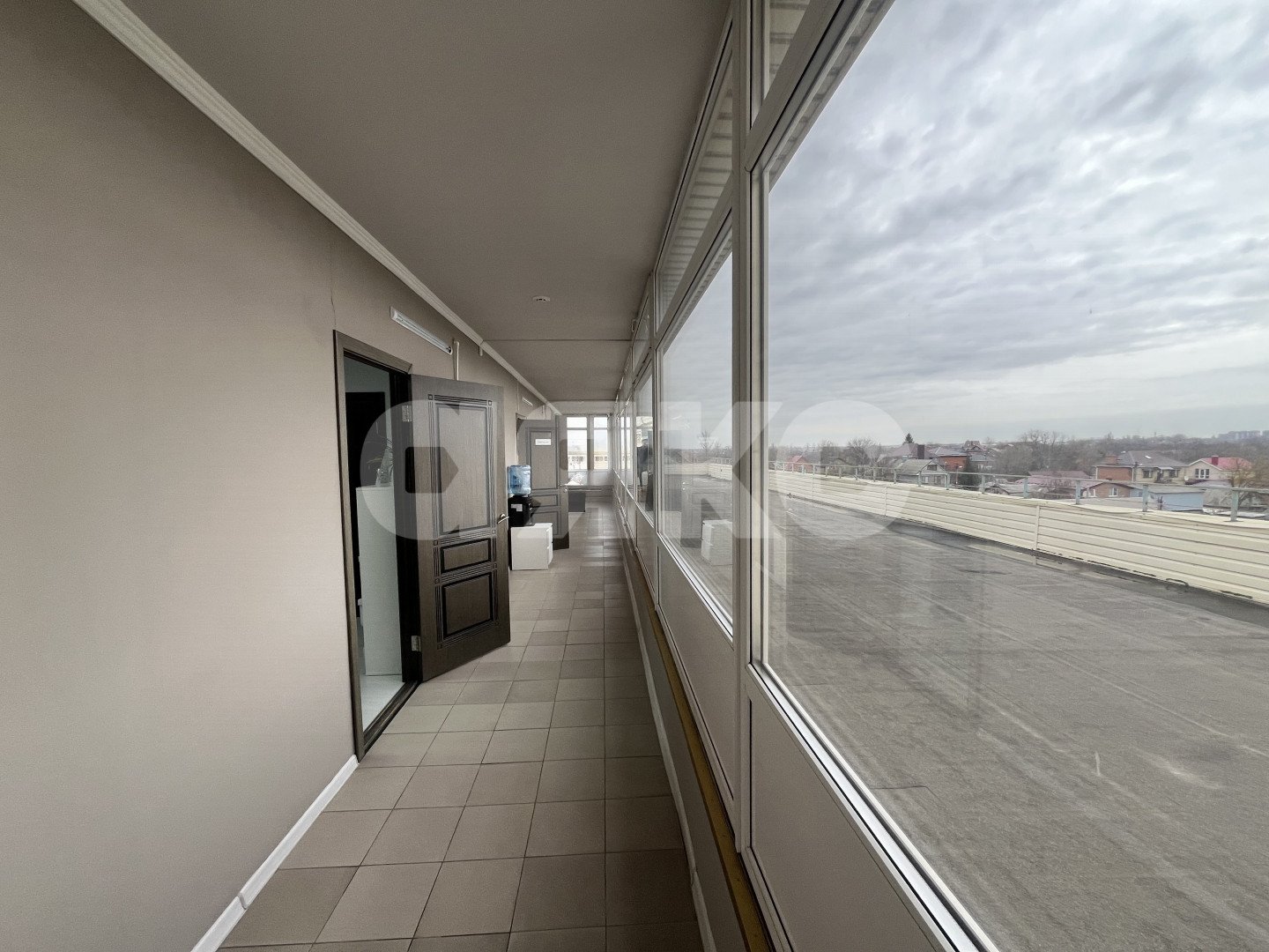 Фото №10: Коммерция 1400 м² - Ростов-на-Дону, некоммерческое  Лесополоса, ул. Таганрогская, 205