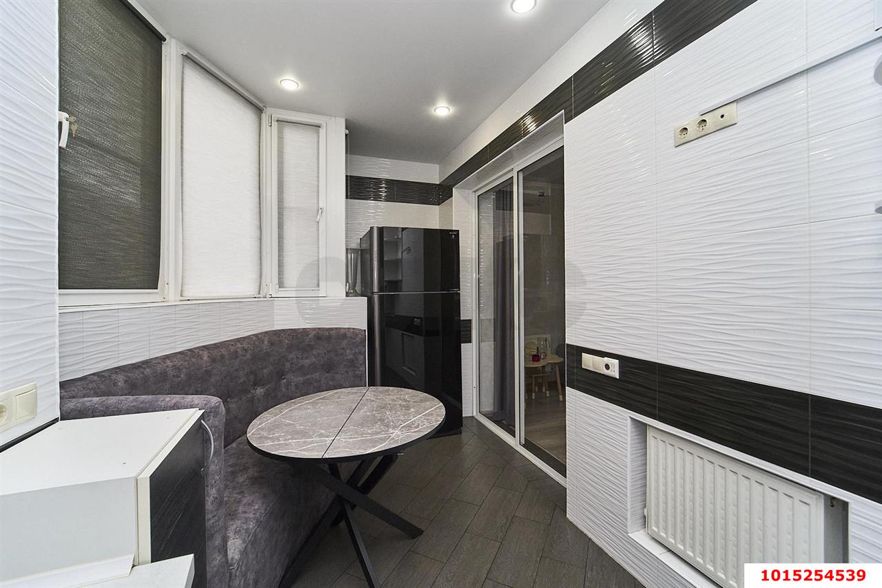 Фото №4: 1-комнатная квартира 42 м² - Краснодар, Прикубанский внутригородской округ, мкр. Репино, пр-д Репина, 1/2к2