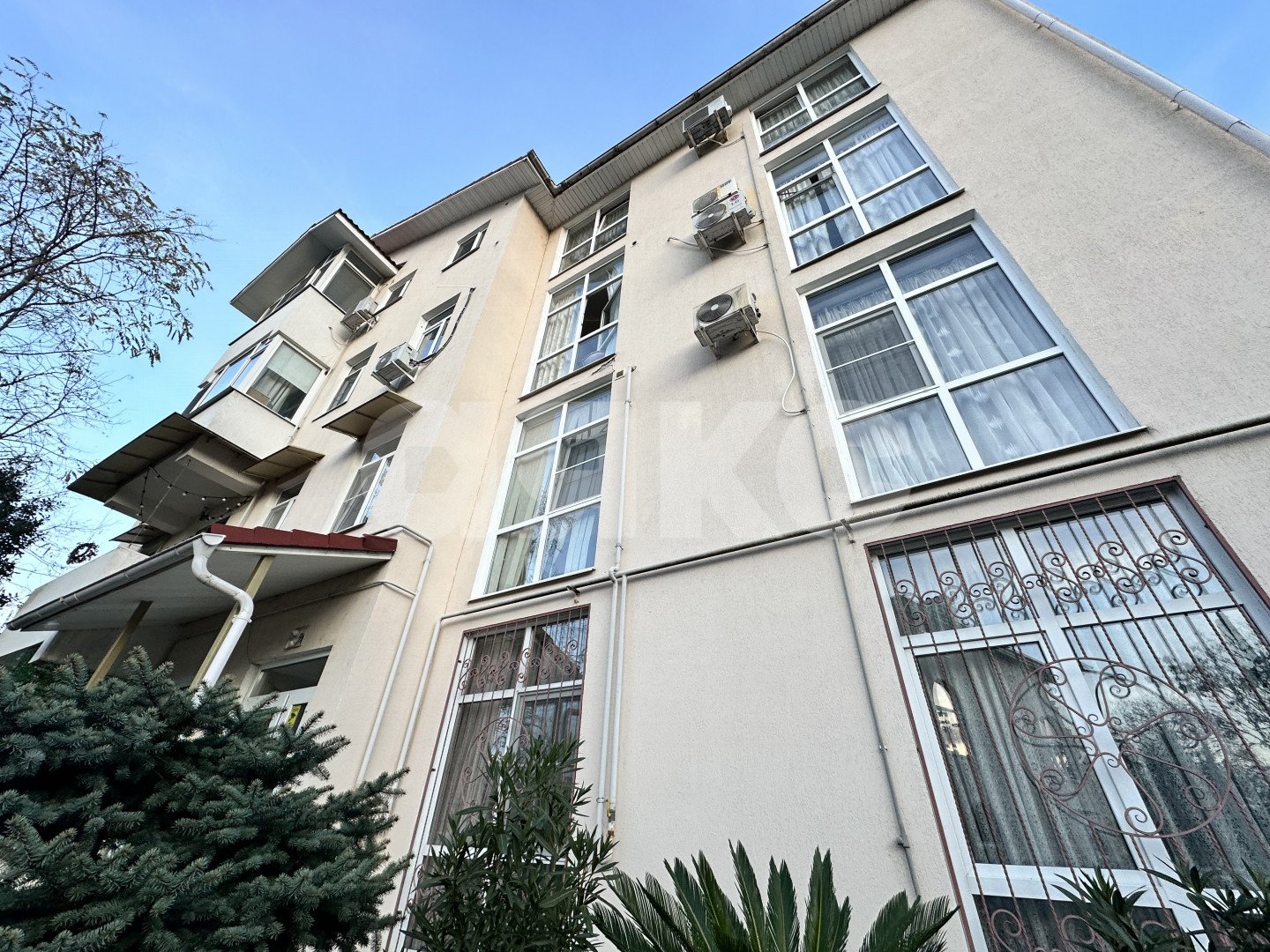 Фото №2: Апартаменты 100 м² - Сочи, Завокзальный, ул. Севастопольская, 8/1