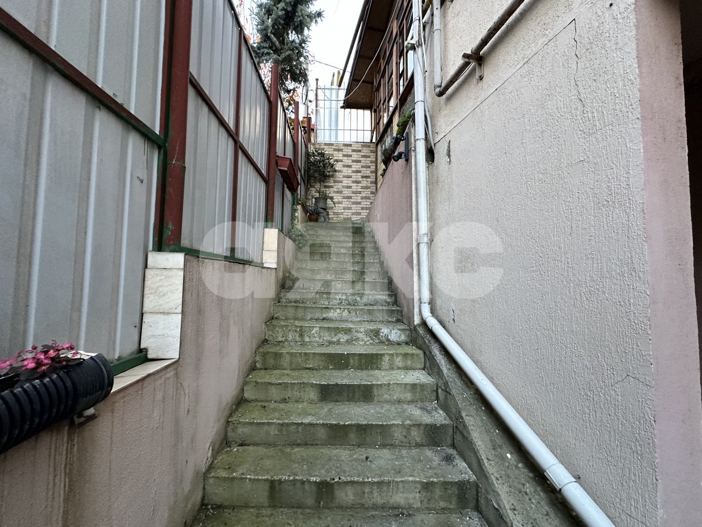 Фото №6: Апартаменты 100 м² - Сочи, Завокзальный, ул. Севастопольская, 8/1