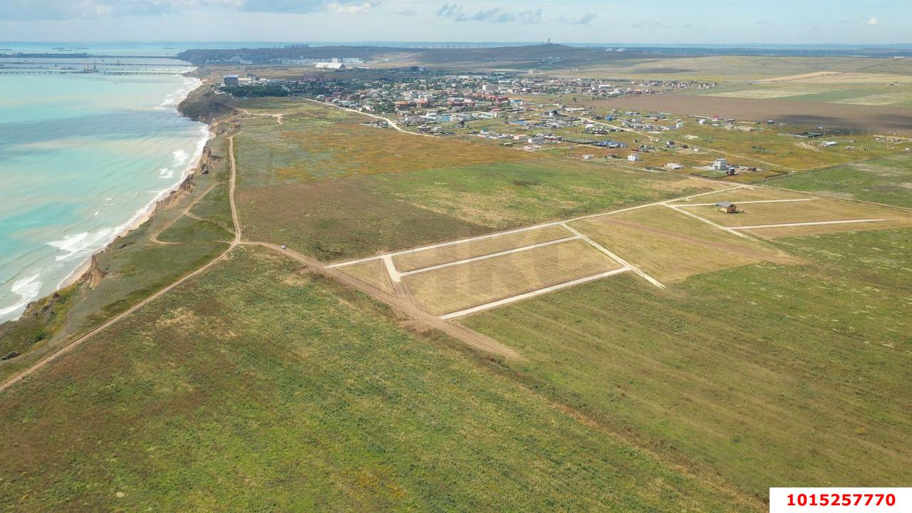 Фото №1: Земельный участок 5 сот. - Волна, ул. Набережная, 28