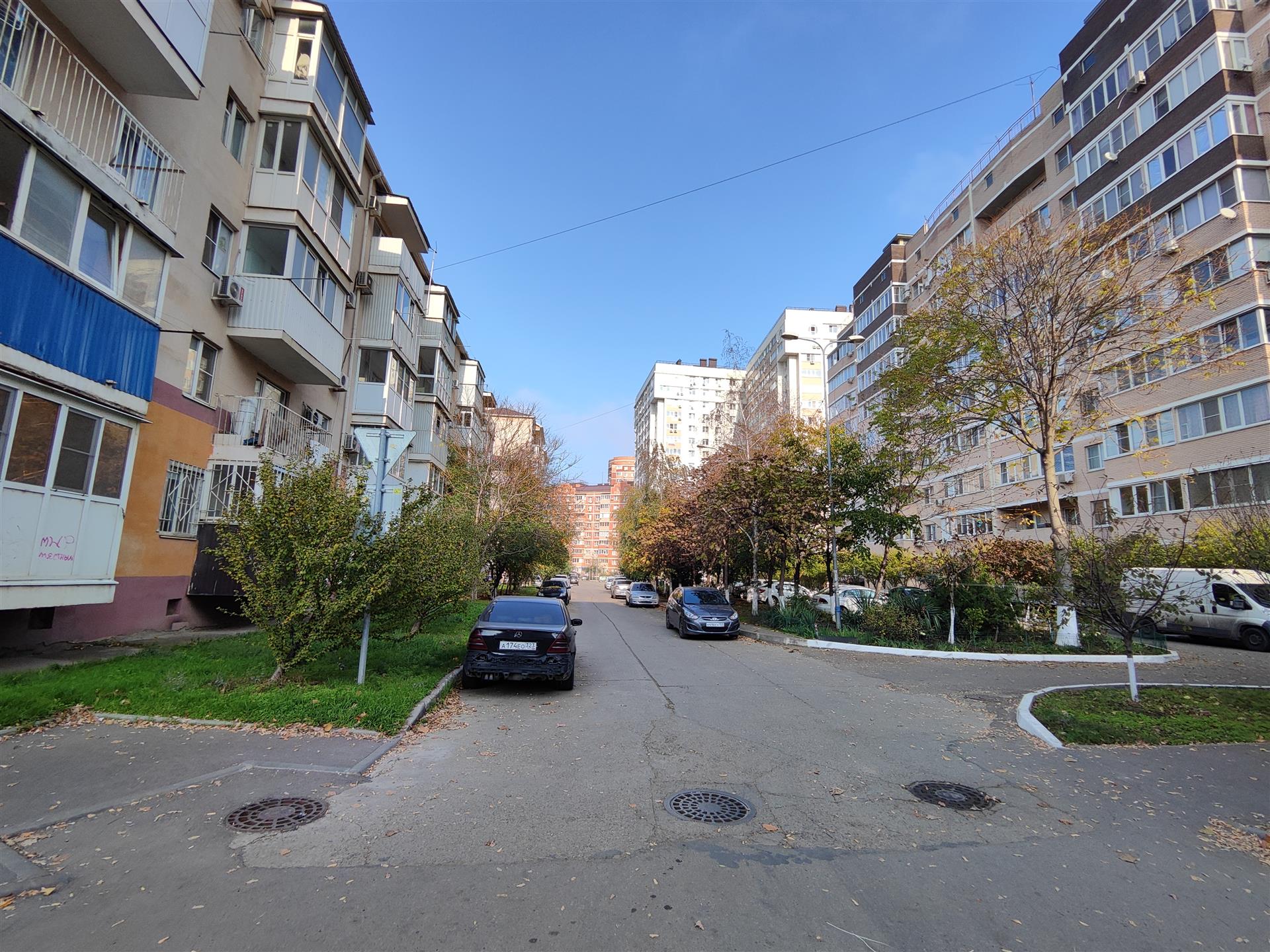 Фото №4: Коммерция 31 м² - Краснодар, Прикубанский внутригородской округ, мкр. Краевая Клиническая Больница, ул. им. Героя Яцкова И.В.