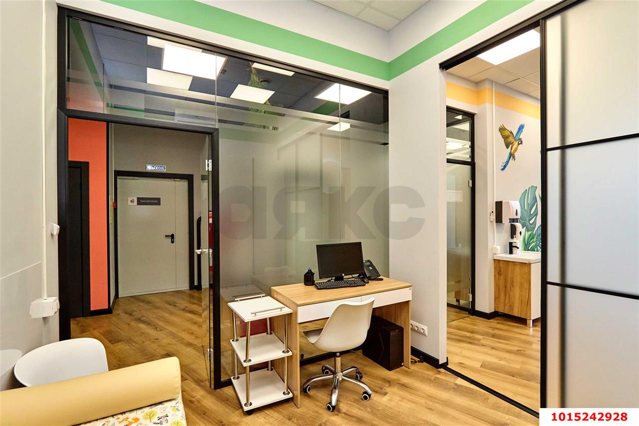 Фото №16: Торговое помещение 570 м² - Краснодар, Черёмушки, ул. Кубанская, 54