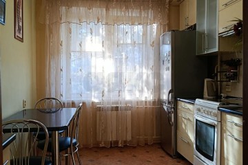 Фото №1: 2-комнатная квартира 51 м² - Российский, мкр. Прикубанский внутригородской округ, ул. Тепличная, 25