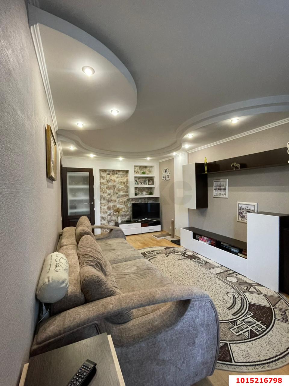 Фото №1: 3-комнатная квартира 80 м² - Ленина, Карасунский внутригородской округ, ул. Стременная, 1//3/1