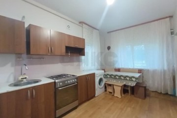 Фото №1: 3-комнатная квартира 46 м² - Краснодар, мкр. Дубинка, пр-д 2-й  Айвазовского, 27