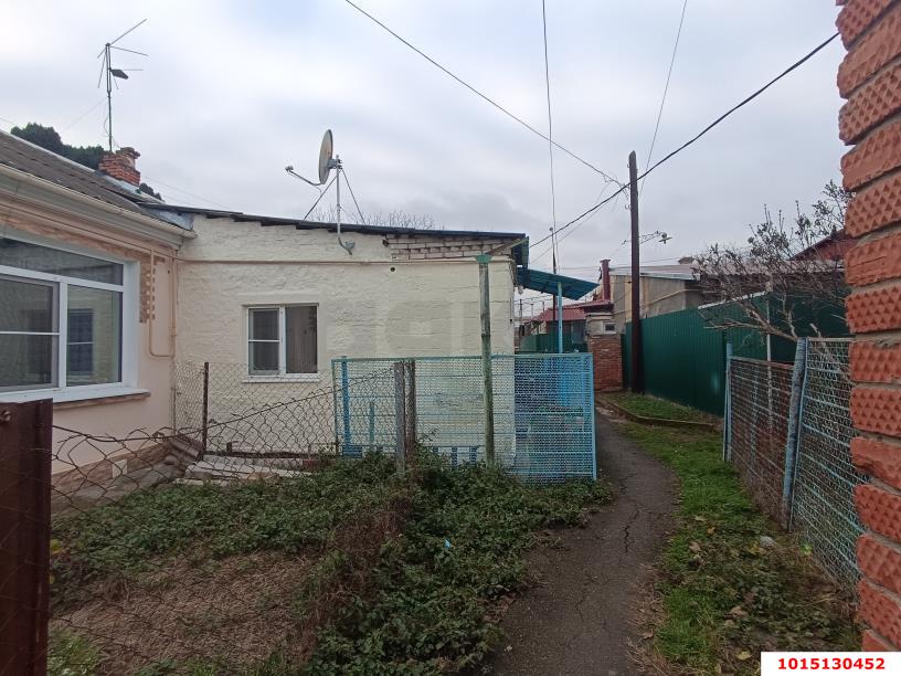 Фото №18: 3-комнатная квартира 46 м² - Краснодар, Центральный внутригородской округ, Черёмушки, мкр. Дубинка, пр-д 2-й  Айвазовского, 27