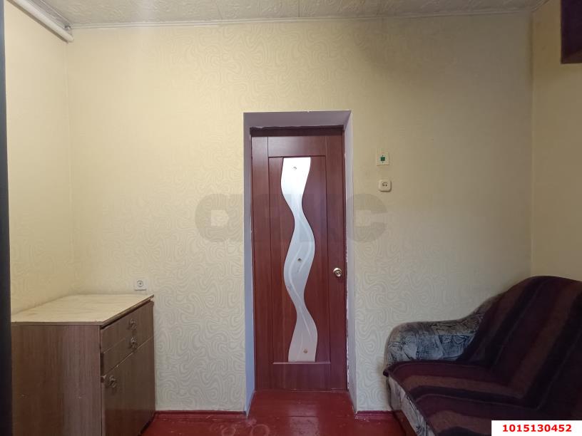 Фото №6: 3-комнатная квартира 46 м² - Краснодар, Центральный внутригородской округ, Черёмушки, мкр. Дубинка, пр-д 2-й  Айвазовского, 27