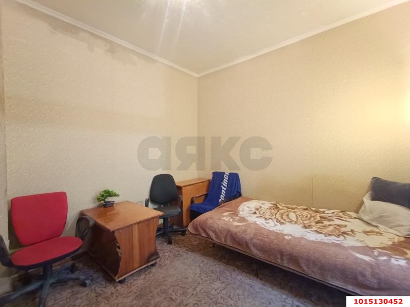 Фото №12: 3-комнатная квартира 46 м² - Краснодар, Центральный внутригородской округ, Черёмушки, мкр. Дубинка, пр-д 2-й  Айвазовского, 27