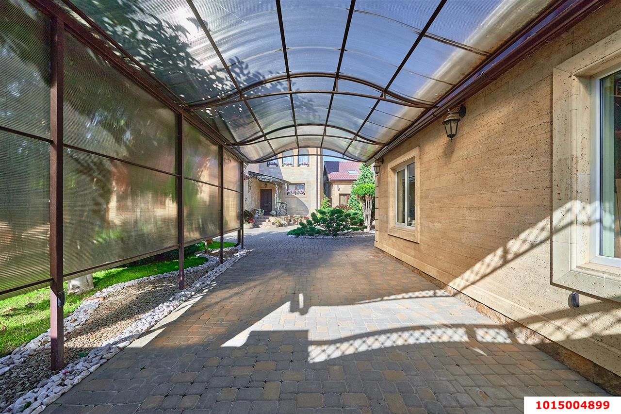 Фото №1: Дом 196 м² + 6 сот. - Краснодар, Прикубанский внутригородской округ, мкр. Северный, ул. Академика Губкина, 113