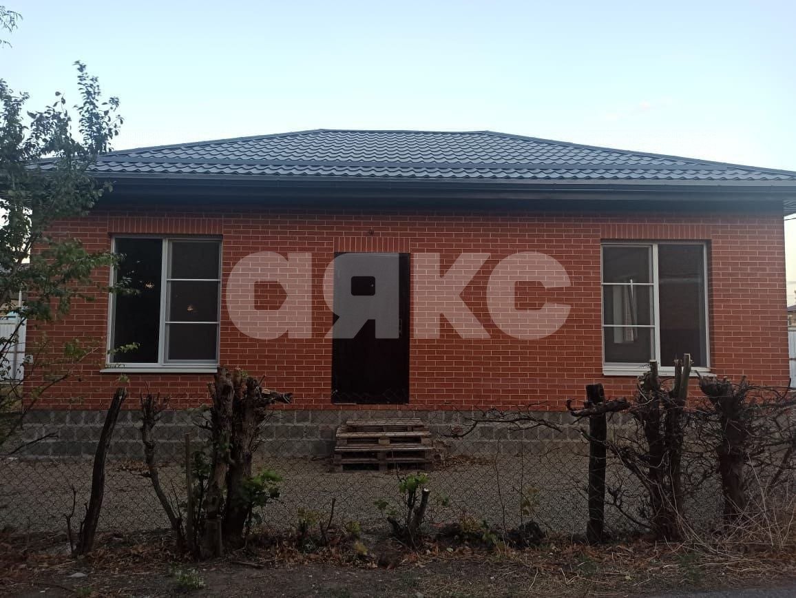 Фото №2: Дом 64 м² + 3.8 сот. - Кореновск, 2-й квартал, ул. Ленина