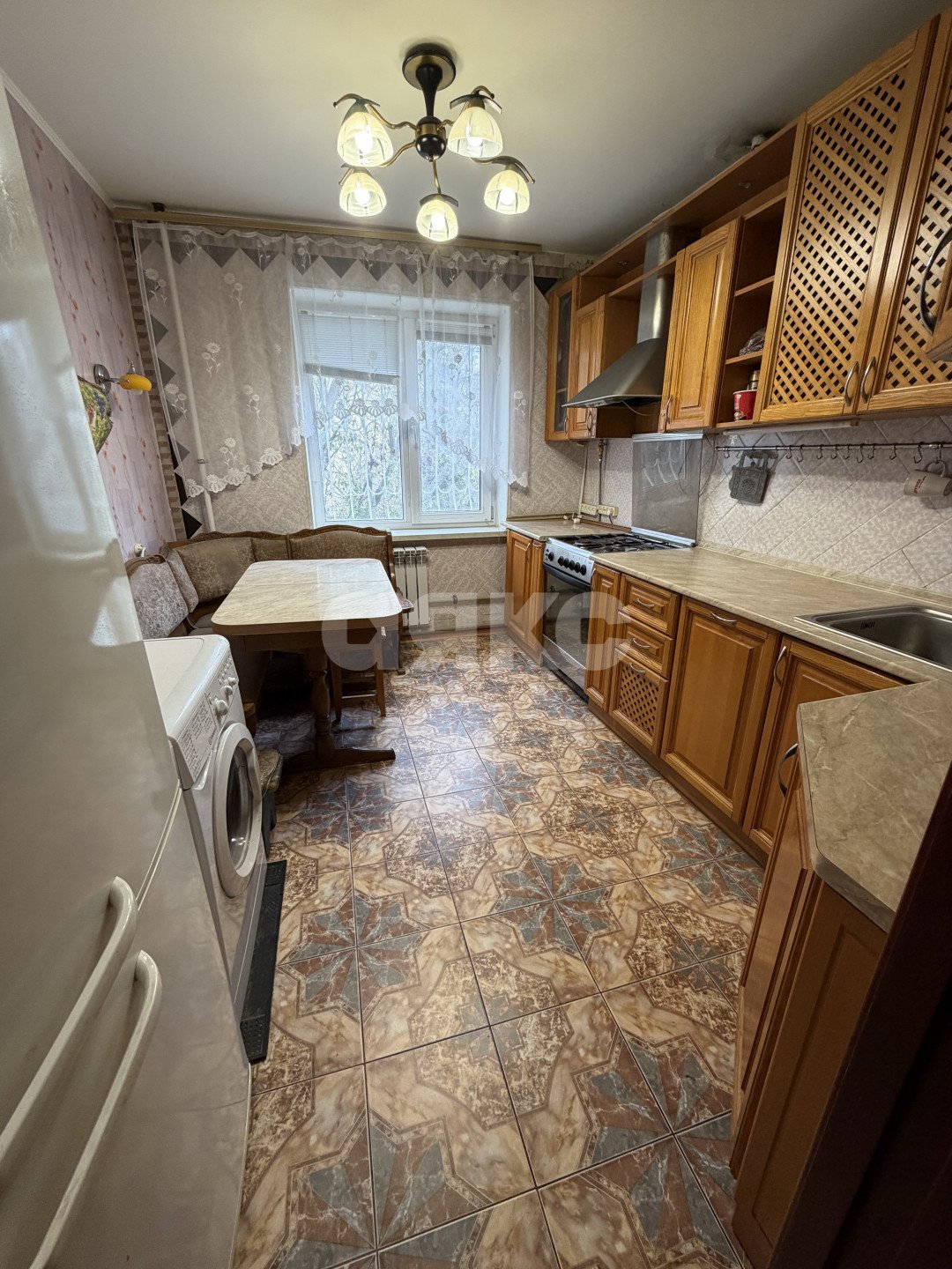 Фото №1: 3-комнатная квартира 57 м² - Мариуполь, Жовтневый, пр-кт Металлургов, 69