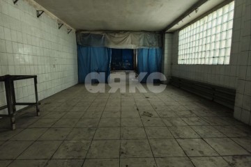 Фото №2: Коммерция 250 м² - Мариуполь, р. Ильичёвский, ул. Макара Мазая, 6