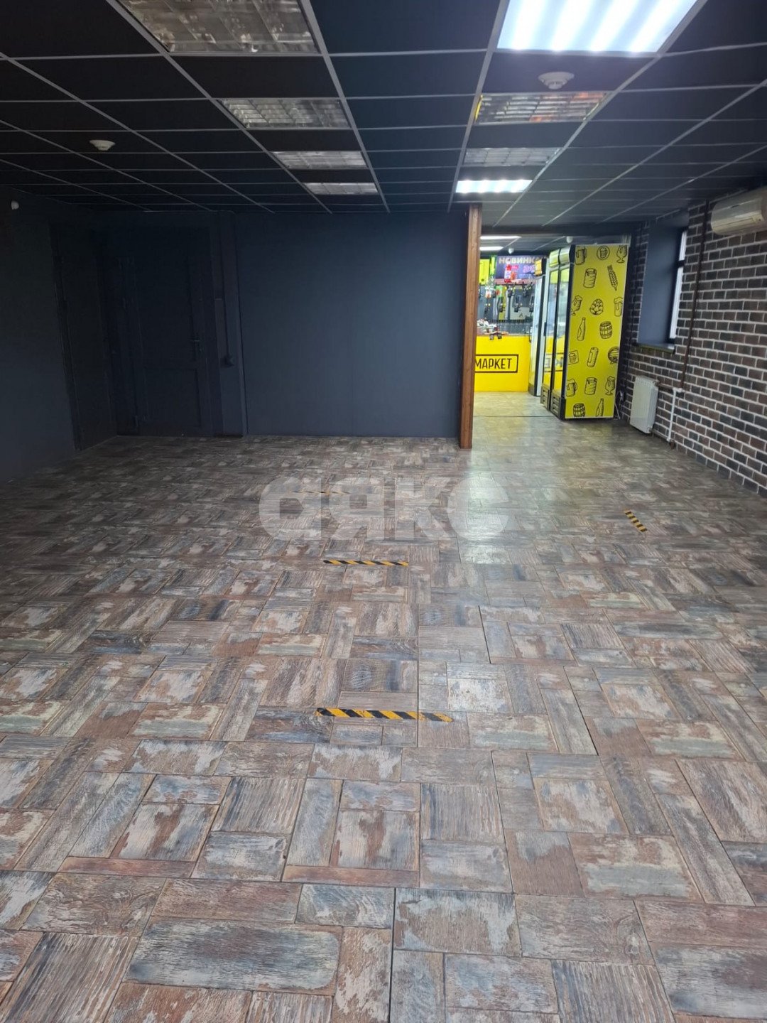 Фото №2: Коммерция 126 м² - Ростов-на-Дону, Северный, пр-кт Космонавтов, 5