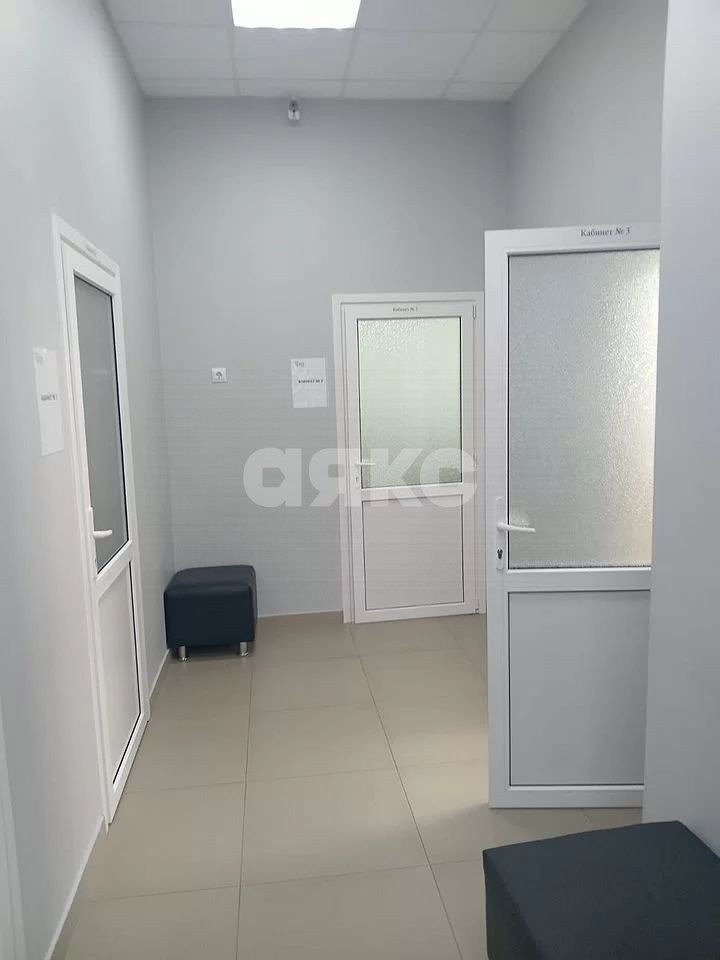 Фото №7: Коммерция 154 м² - Ростов-на-Дону, Северный, ул. Орбитальная, 25