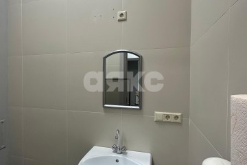 Фото №2: Коммерция 109 м² - Ростов-на-Дону, р. Кировский, ул. Максима Горького, 168