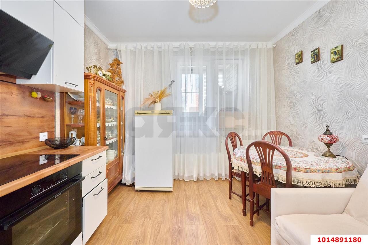 Фото №2: 2-комнатная квартира 65 м² - Краснодар, жилой комплекс Симфония, ул. Российская, 74