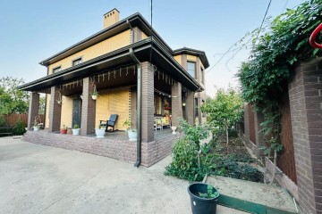 Фото №1: Дом 213 м² - Любитель, мкр. Прикубанский внутригородской округ, ул. Железнодорожная, 176