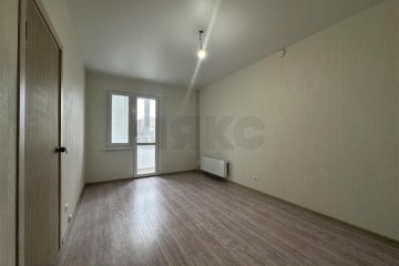 Фото №1: 2-комнатная квартира 43 м² - Берёзовый, мкр. жилой комплекс Молодёжный-2, ул. имени Профессора Малигонова, 38А