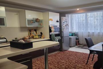 Фото №1: 3-комнатная квартира 78 м² - Краснодар, мкр. Юбилейный, б-р Платановый, 12