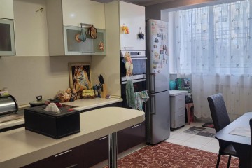 Фото №1: 3-комнатная квартира 78 м² - Краснодар, мкр. Юбилейный, б-р Платановый, 12