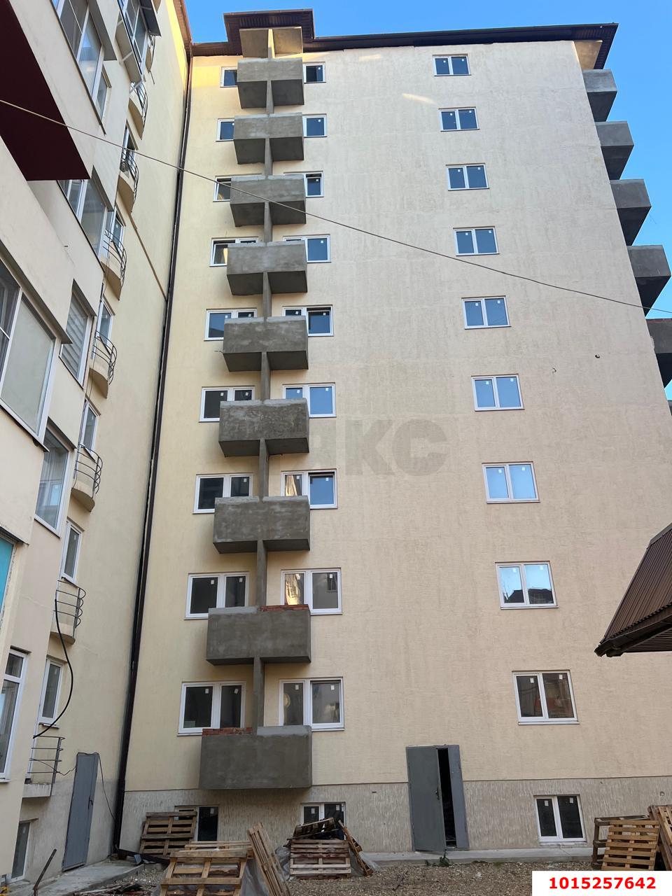 Фото №1: 1-комнатная квартира 35 м² - Краснодар, Прикубанский внутригородской округ, ул. Калужская, 20