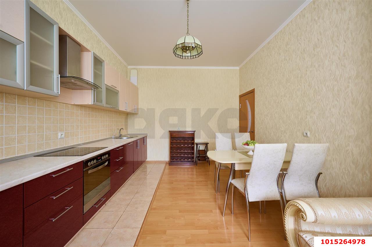 Фото №10: 2-комнатная квартира 96 м² - Краснодар, Центральный, ул. Кубанская набережная, 37/12