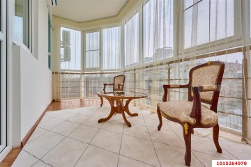 Фото №1: 2-комнатная квартира 96 м² - Краснодар, мкр. Центральный, ул. Кубанская набережная, 37/12