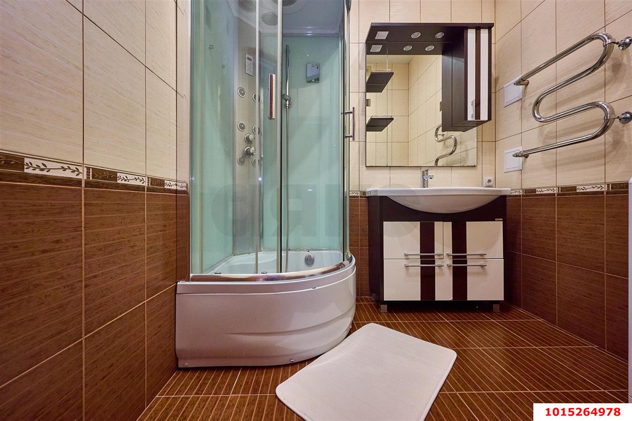 Фото №16: 2-комнатная квартира 96 м² - Краснодар, Центральный, ул. Кубанская набережная, 37/12