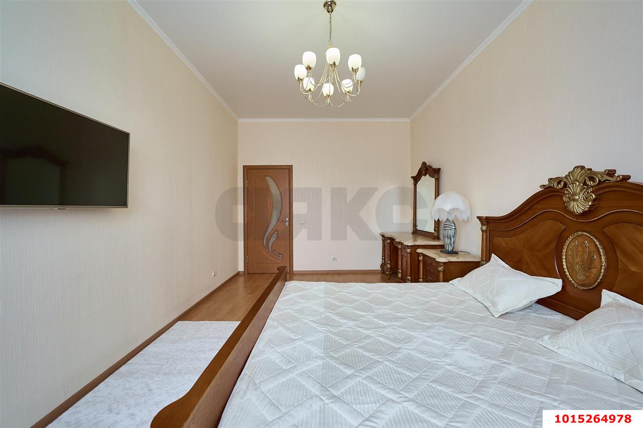 Фото №7: 2-комнатная квартира 96 м² - Краснодар, Центральный, ул. Кубанская набережная, 37/12