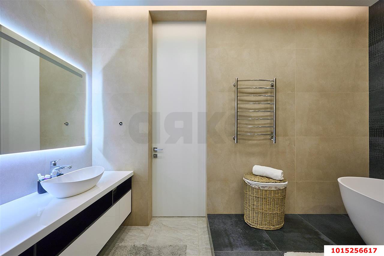 Фото №26: 3-комнатная квартира 158 м² - Краснодар, Западный внутригородской округ, Центральный внутригородской округ, мкр. Центральный, ул. Кубанская набережная, 37/12